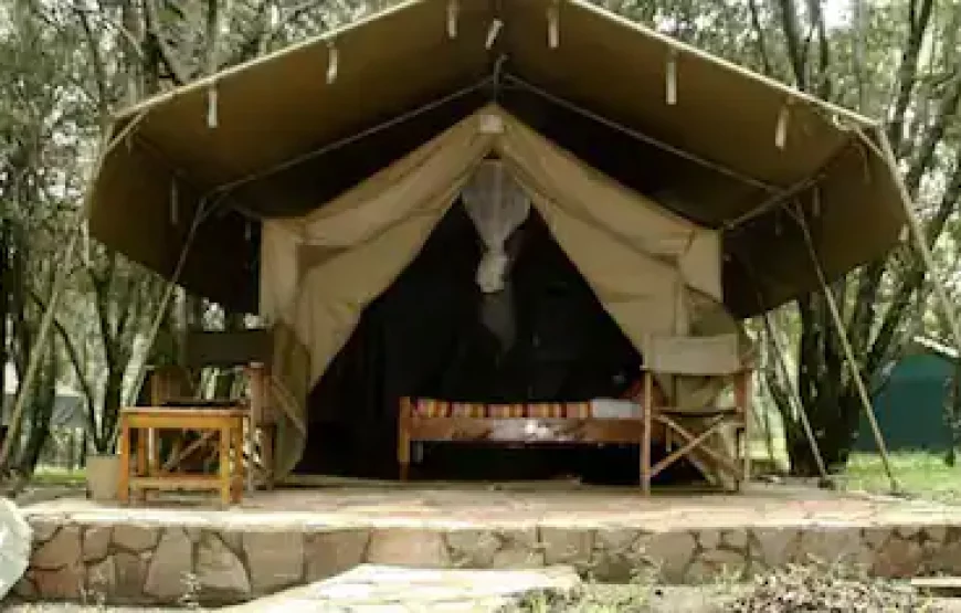 Emayian Luxury Camp